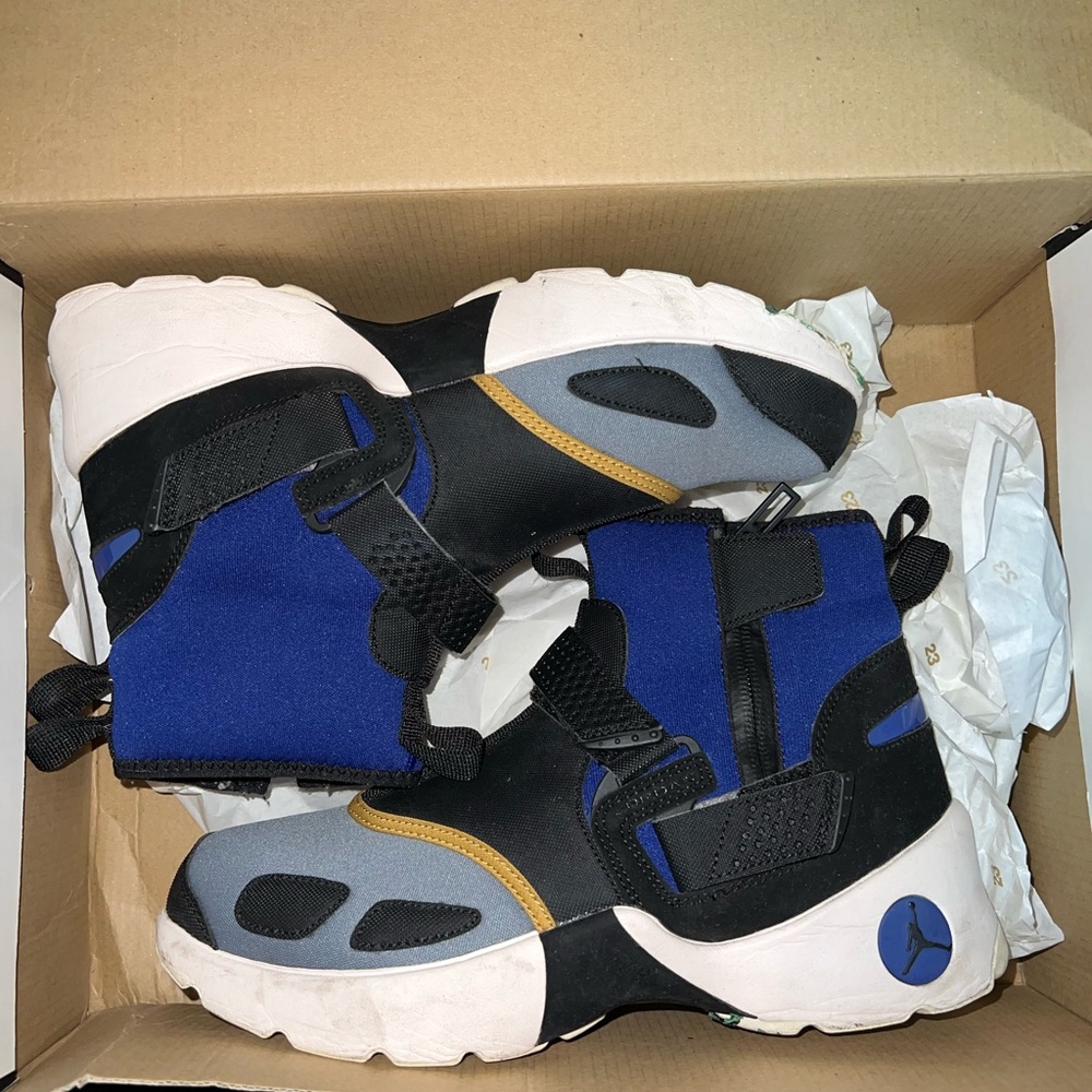 Jordan Trunner LX High NRG (The OG Travis Scott 2017)